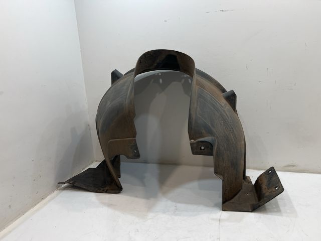 bontott BMW X3 Jobb első Első Dobbetét (Kerékjárati, Műanyag)