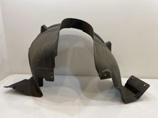 bontott BMW X3 Jobb első Első Dobbetét (Kerékjárati, Műanyag)