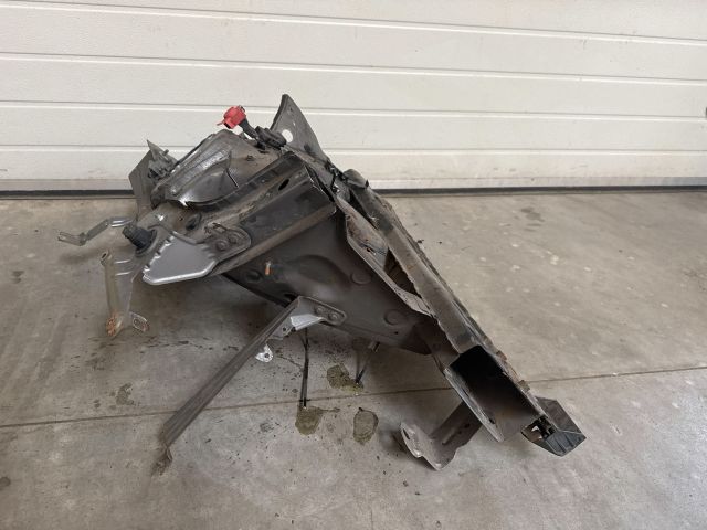 bontott BMW X3 Jobb első Hossznyúlvány