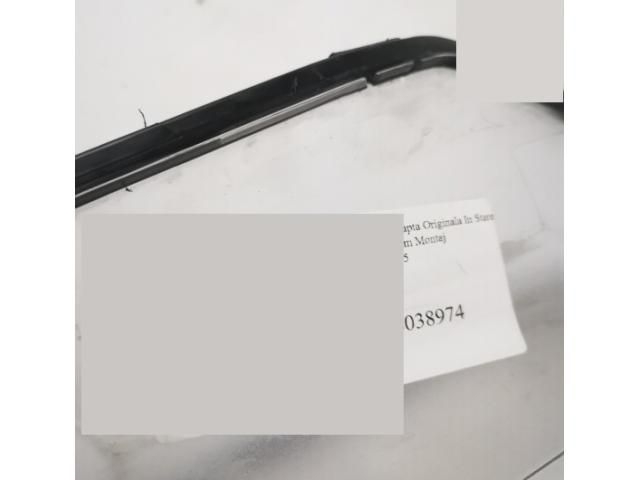 bontott BMW X3 Jobb első Lámpabúra