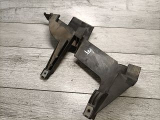 bontott BMW X3 Jobb első Oldal Lökhárító Tartó (Műanyag)