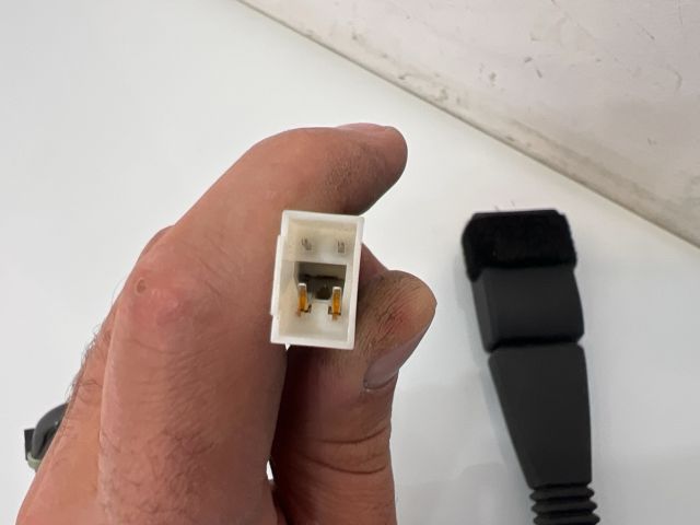 bontott BMW X3 Jobb első Övfeszítő