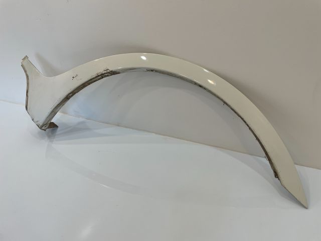 bontott BMW X3 Jobb első Sárvédő Szélesítő