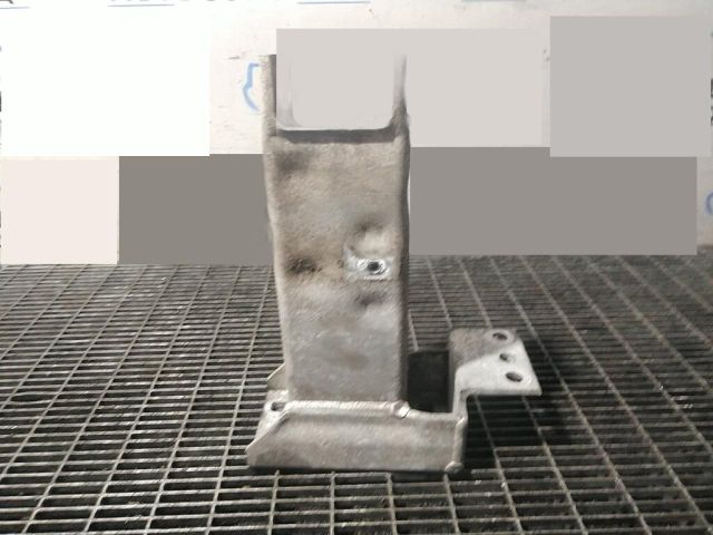 bontott BMW X3 Jobb első Ütközéscsillapító