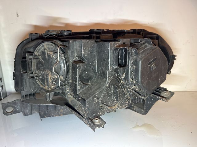 bontott BMW X3 Jobb Fényszóró