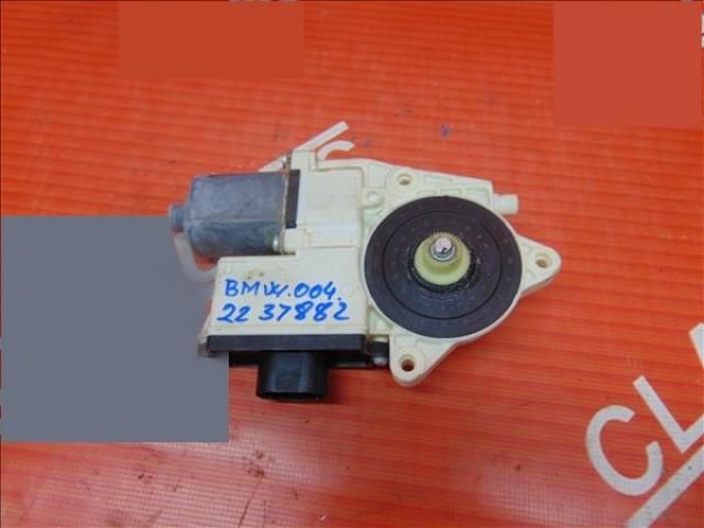 bontott BMW X3 Jobb hátsó Ablakemelő Motor