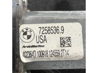 bontott BMW X3 Jobb hátsó Ablakemelő Motor