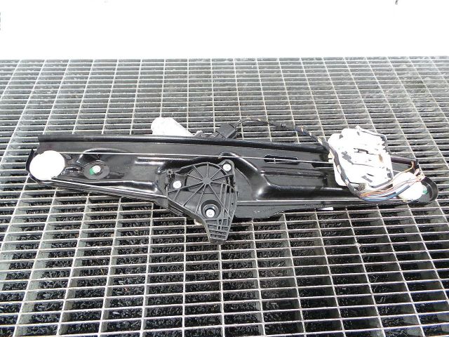 bontott BMW X3 Jobb hátsó Ablakemelő Szerkezet (Elektromos)