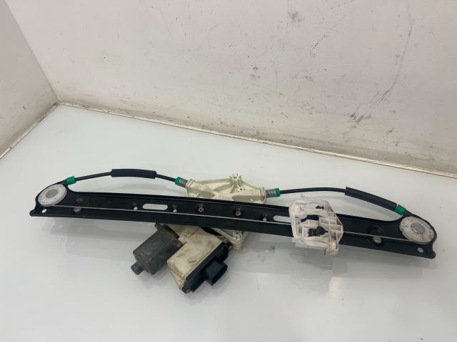 bontott BMW X3 Jobb hátsó Ablakemelő Szerkezet (Elektromos)