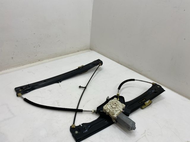 bontott BMW X3 Jobb hátsó Ablakemelő Szerkezet (Elektromos)