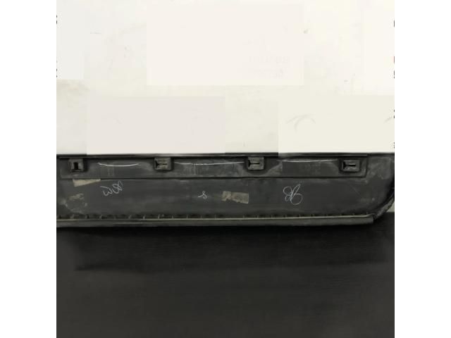 bontott BMW X3 Jobb hátsó Ajtó Díszléc