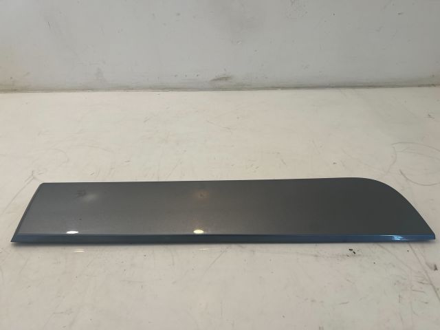 bontott BMW X3 Jobb hátsó Ajtó Díszléc