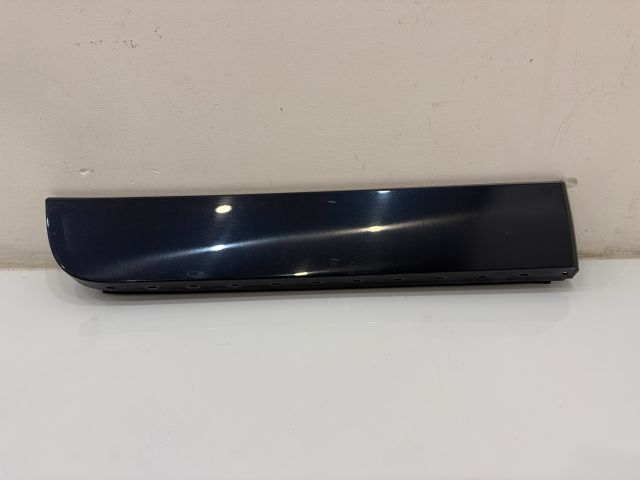 bontott BMW X3 Jobb hátsó Ajtó Díszléc