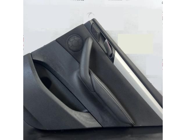 bontott BMW X3 Jobb hátsó Ajtó Kárpit