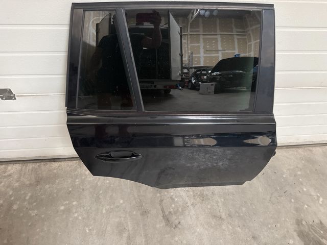 bontott BMW X3 Jobb hátsó Ajtó (Részeivel)