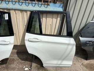 bontott BMW X3 Jobb hátsó Ajtó (Részeivel)