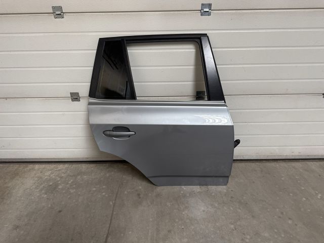 bontott BMW X3 Jobb hátsó Ajtó (Üres lemez)