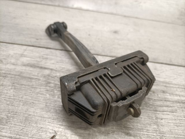 bontott BMW X3 Jobb hátsó Ajtóhatároló