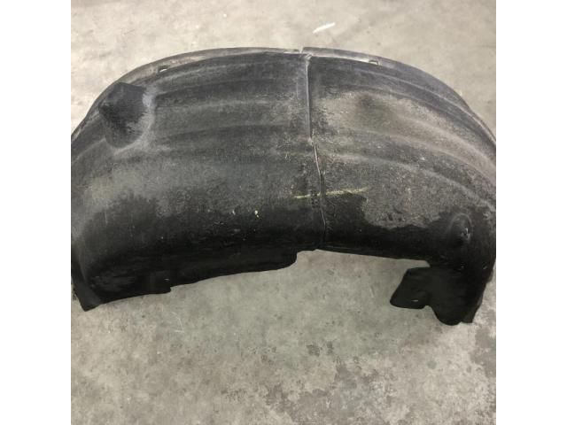 bontott BMW X3 Jobb hátsó Dobbetét (Kerékjárati, Műanyag)