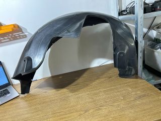 bontott BMW X3 Jobb hátsó Dobbetét (Kerékjárati, Műanyag)