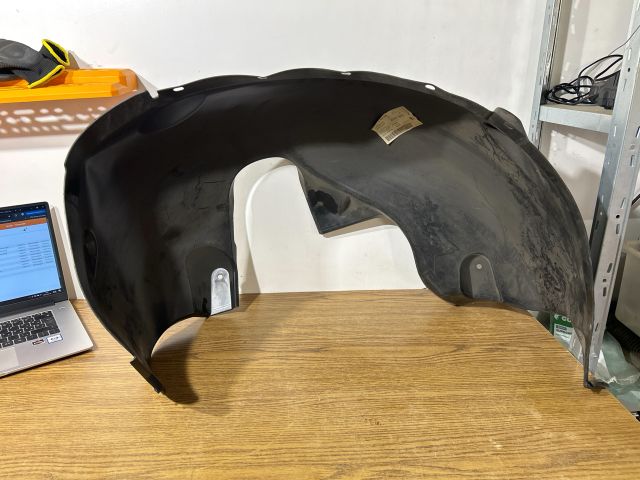 bontott BMW X3 Jobb hátsó Dobbetét (Kerékjárati, Műanyag)