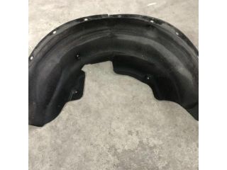 bontott BMW X3 Jobb hátsó Dobbetét (Kerékjárati, Műanyag)