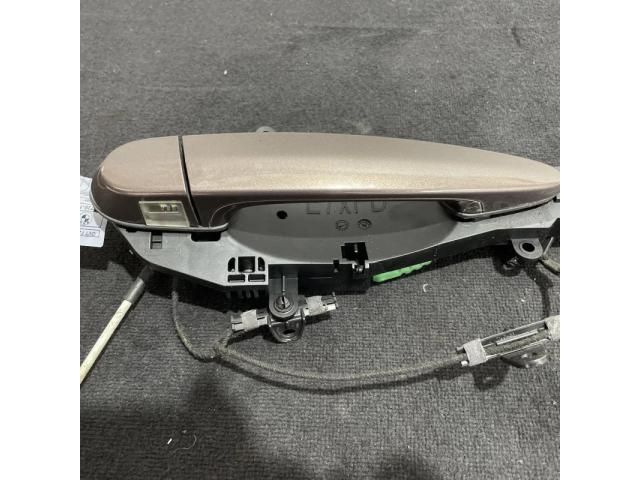 bontott BMW X3 Jobb hátsó Külső Kilincs