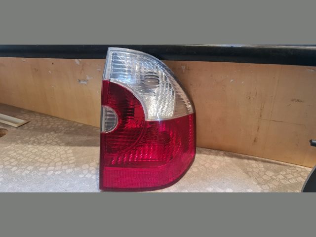 bontott BMW X3 Jobb Hátsó Lámpa