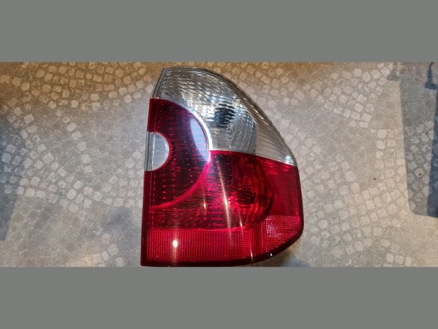 bontott BMW X3 Jobb Hátsó Lámpa