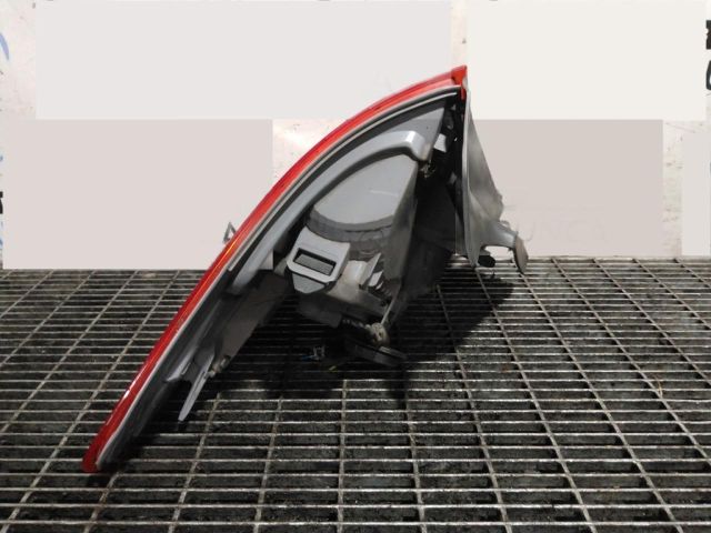 bontott BMW X3 Jobb Hátsó Lámpa