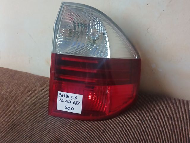 bontott BMW X3 Jobb Hátsó Lámpa