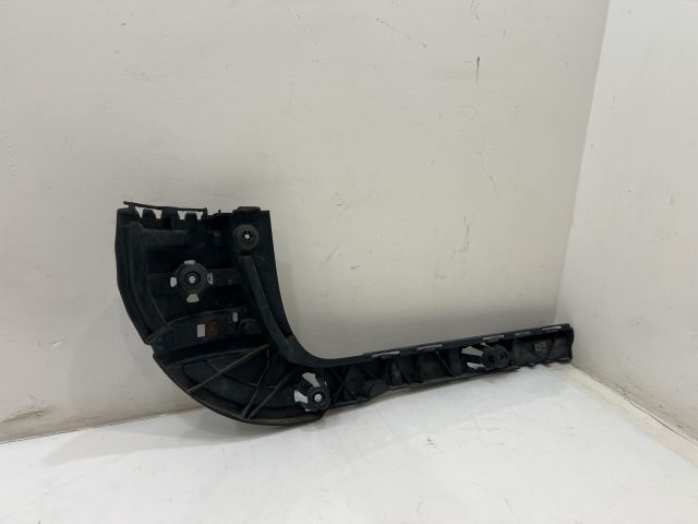 bontott BMW X3 Jobb hátsó Lökhárító Tartó (Műanyag)