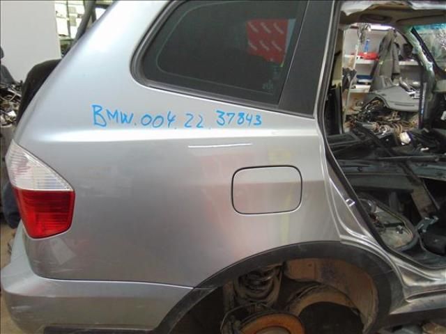 bontott BMW X3 Jobb hátsó Sárvédő