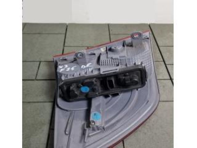 bontott BMW X3 Jobb Külső Hátsó Lámpa