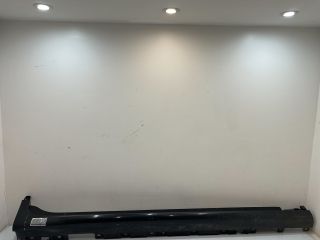 bontott BMW X3 Jobb Küszöb