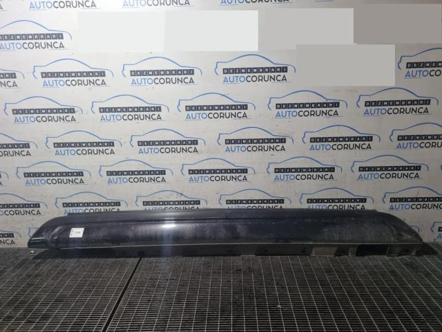 bontott BMW X3 Jobb Küszöb