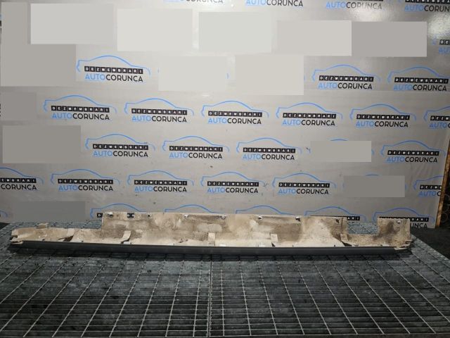 bontott BMW X3 Jobb Küszöb