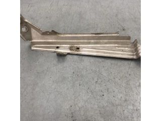 bontott BMW X3 Jobb Sárvédő Oldaltartó