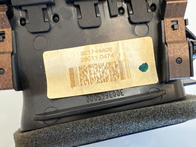 bontott BMW X3 Jobb Szellőző