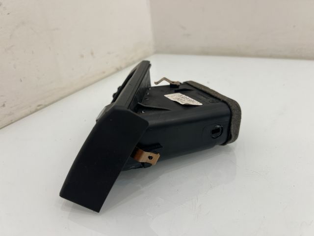 bontott BMW X3 Jobb Szellőző