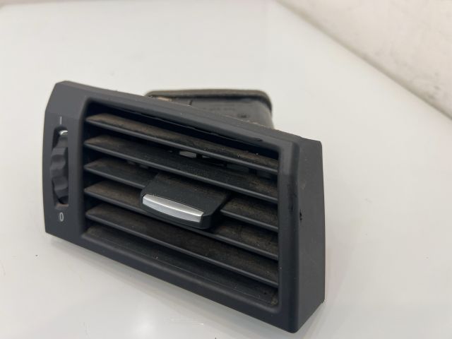 bontott BMW X3 Jobb Szellőző