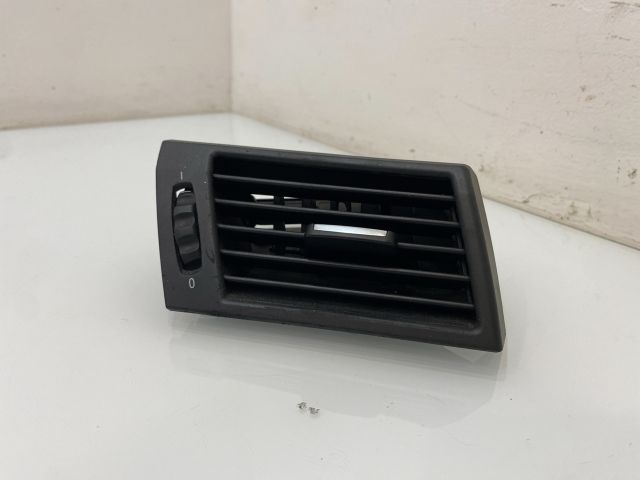 bontott BMW X3 Jobb Szellőző