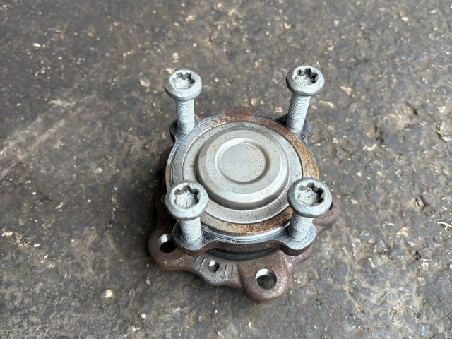 bontott BMW X3 Kerékcsapágy