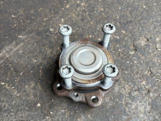 bontott BMW X3 Kerékcsapágy