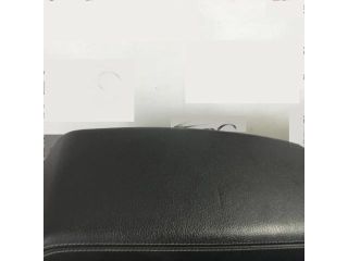 bontott BMW X3 Könyöklő