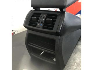 bontott BMW X3 Könyöklő