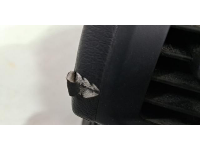 bontott BMW X3 Könyöklő