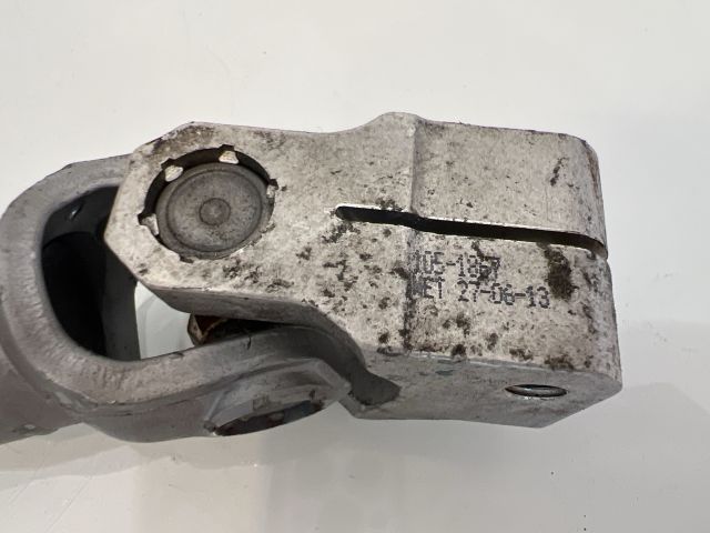 bontott BMW X3 Kormánykardán