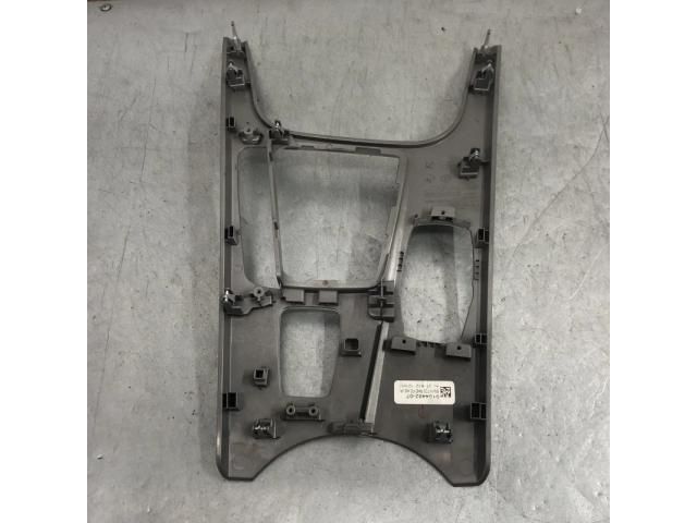 bontott BMW X3 Középső Kardánbox Burkolat