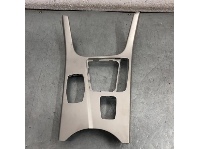 bontott BMW X3 Középső Kardánbox Burkolat